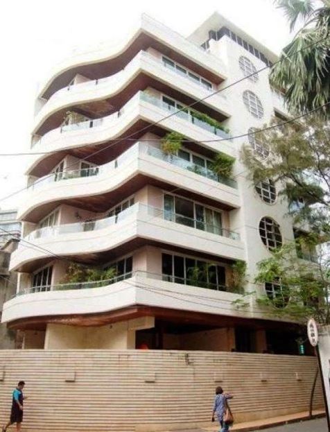 8 Potret apartemen Salman Khan, interiornya mewah