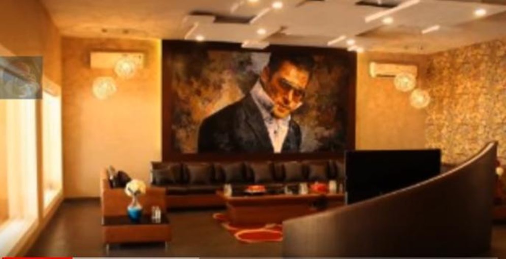 8 Potret apartemen Salman Khan, interiornya mewah