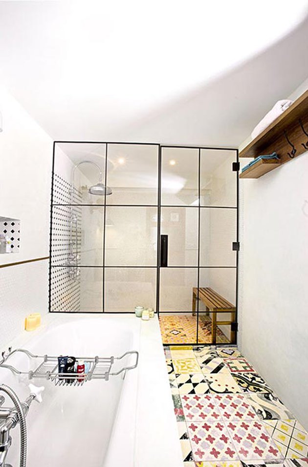 10 Potret apartemen mewah Alia Bhatt, dilengkapi ruang baca