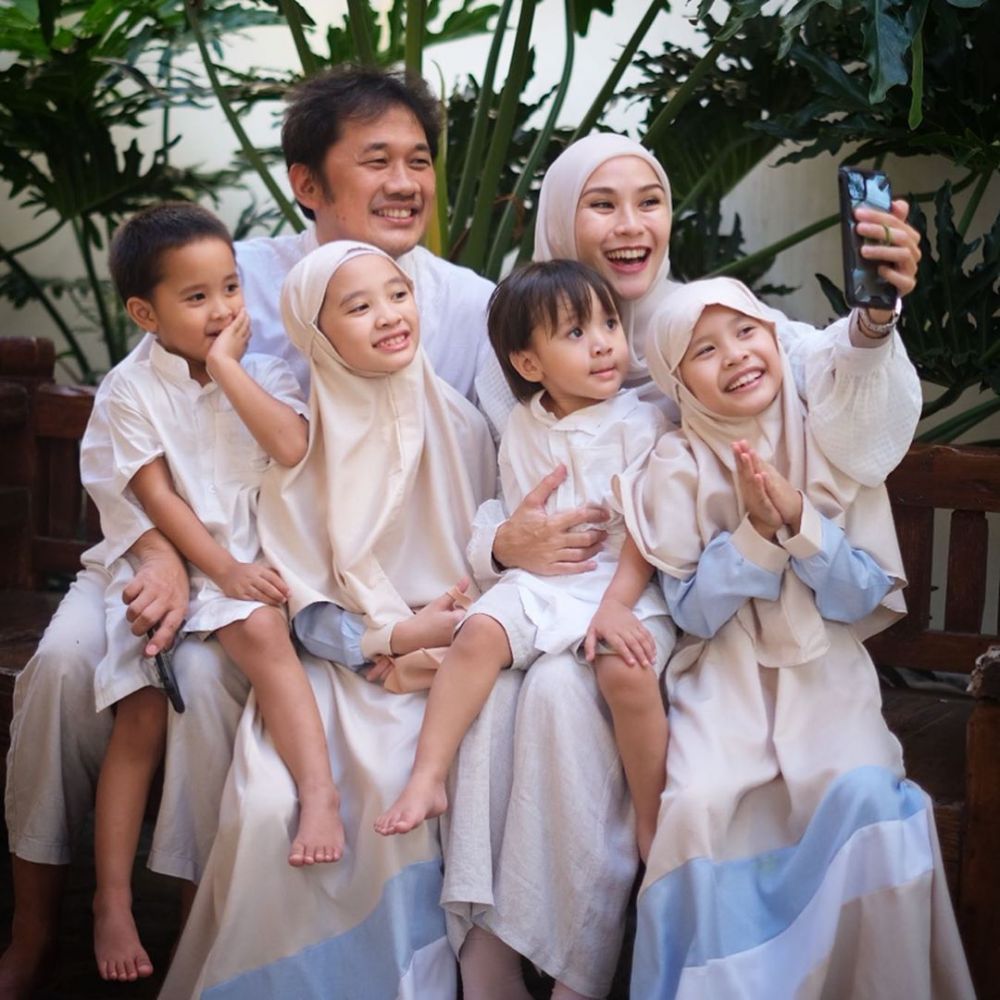 8 Momen Lebaran Zaskia Adya Mecca di Jogja, penuh kehangatan