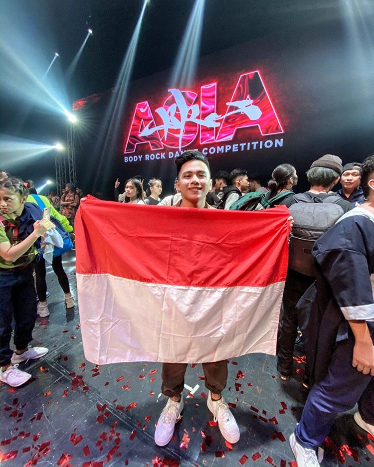 10 Potret terkini Brandon Indonesia Mencari Bakat, bikin pangling