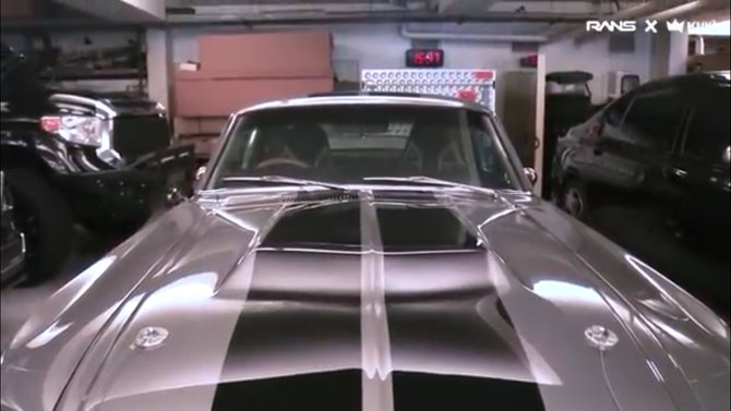 Penampakan garasi mobil Sean Gelael, koleksinya bikin melongo