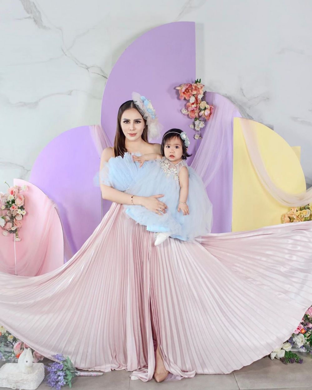 5 Pemotretan anak Momo Geisha bak putri raja, menggemaskan