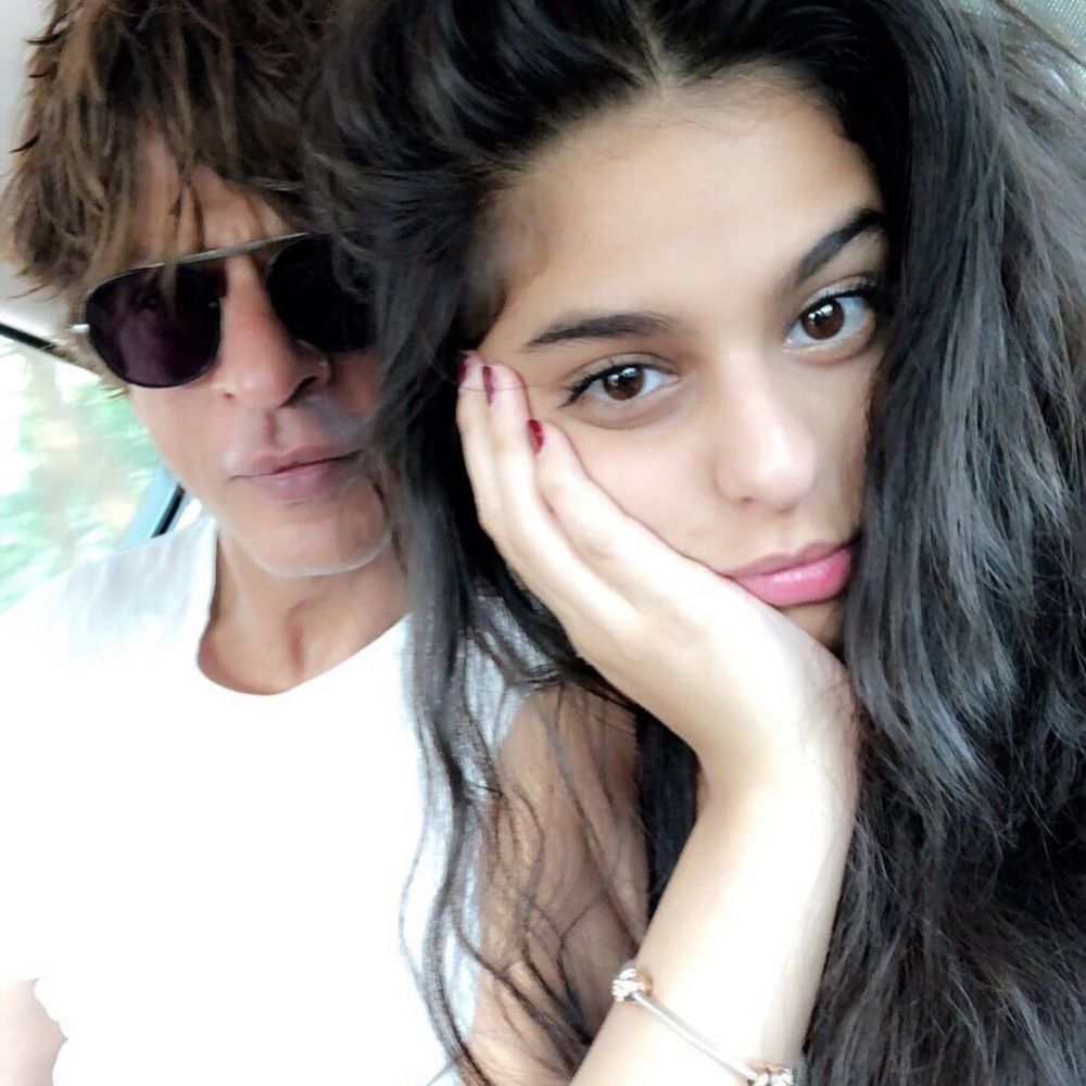 9 Momen kebersamaan Shah Rukh Khan & sang putri, kompak banget