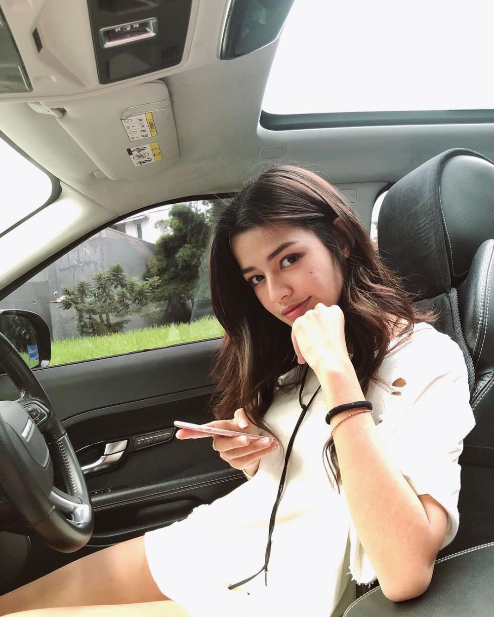 8 Potret Susan Sameh tanpa makeup, bukti cantiknya natural