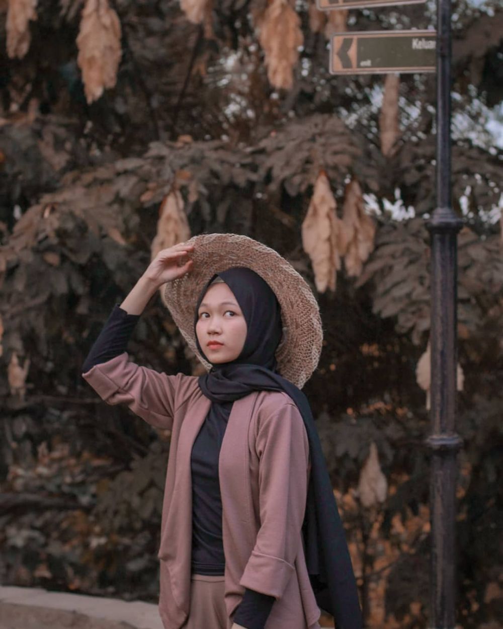 8 Potret Mita, model di lagu Kekeyi yang bikin salah fokus