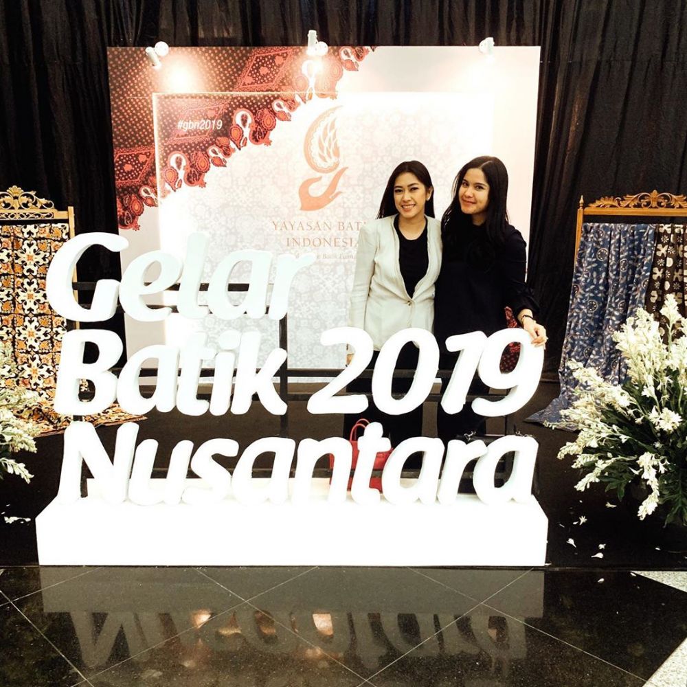 10 Potret kompak Annisa Pohan dan Aliya Rajasa, bak kakak adik