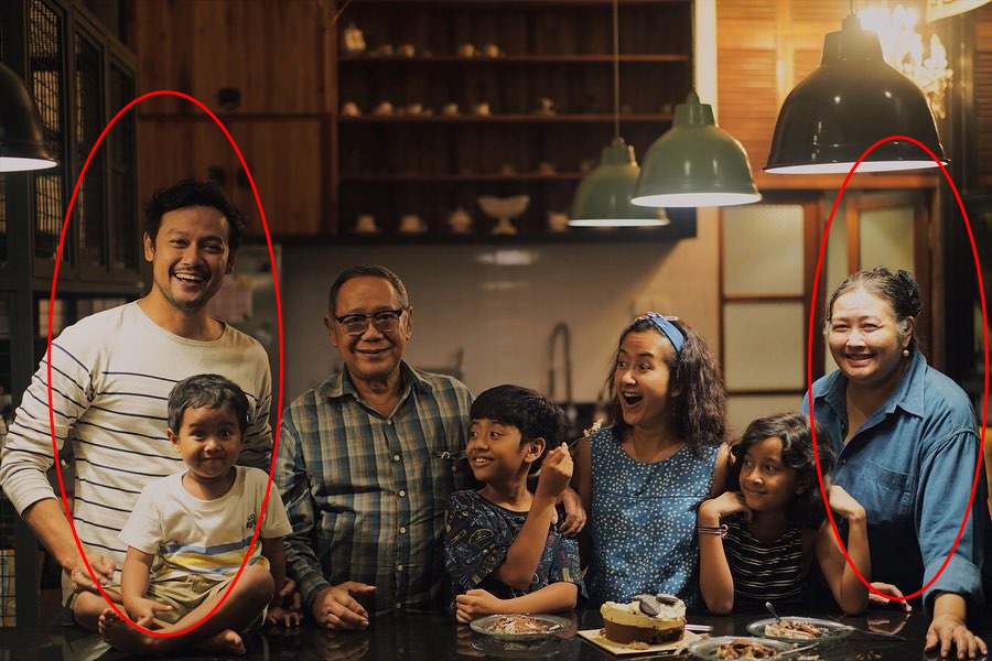 Jarang tersorot, ini 6 momen Dwi Sasono bareng ibundanya