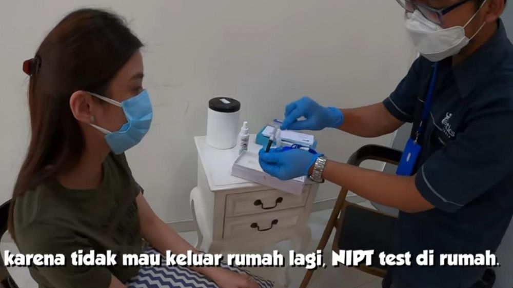 6 Momen Chelsea Olivia periksa kandungan, kondisi janin sehat