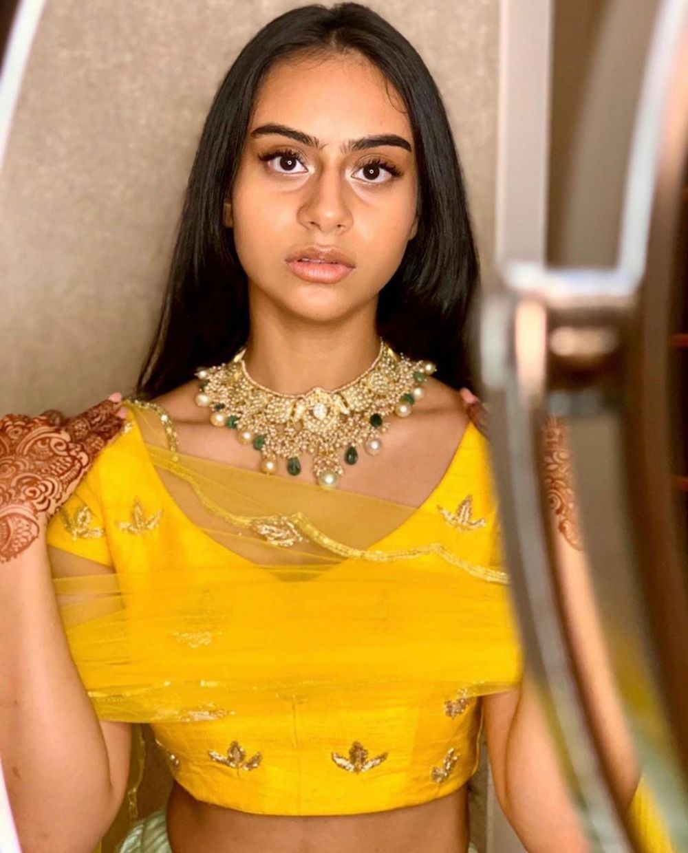Beranjak remaja, 11 pesona putri artis Bollywood ini curi perhatian