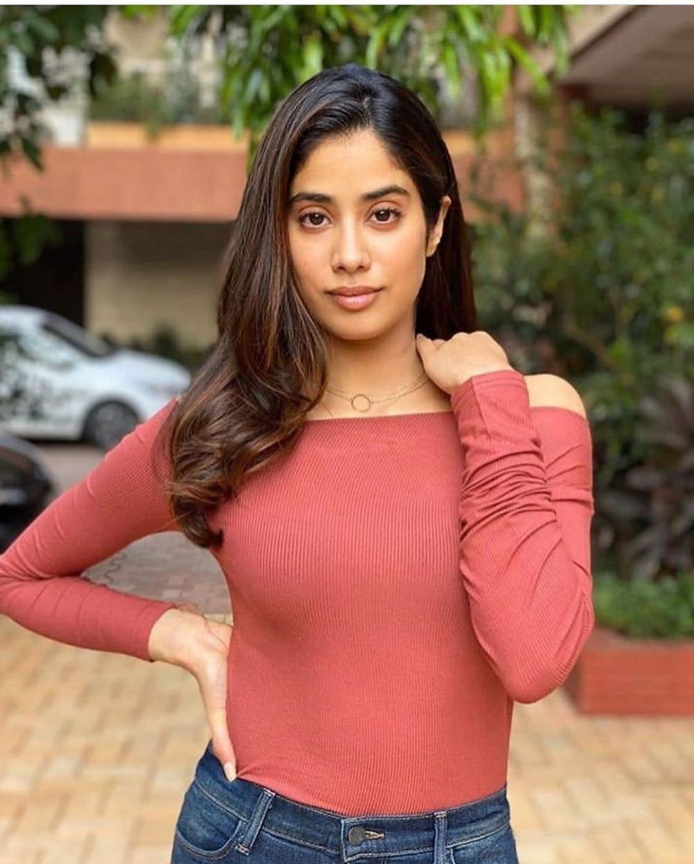 Beranjak remaja, 11 pesona putri artis Bollywood ini curi perhatian