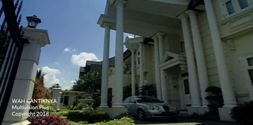 Penampakan 5 rumah di sinetron lawas Tanah Air, bikin nostalgia