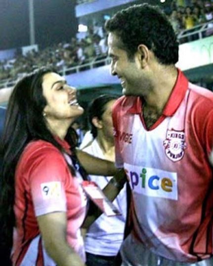 7 Potret Preity Zinta dengan tim kriket favoritnya, cantiknya sporty