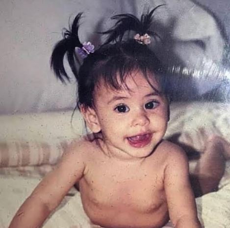 8 Potret Valerie Thomas semasa kecil, imut dan menggemaskan