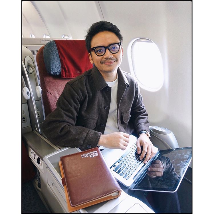 10 Potret Calvin Jeremy, musisi dambaan Nikita Willy