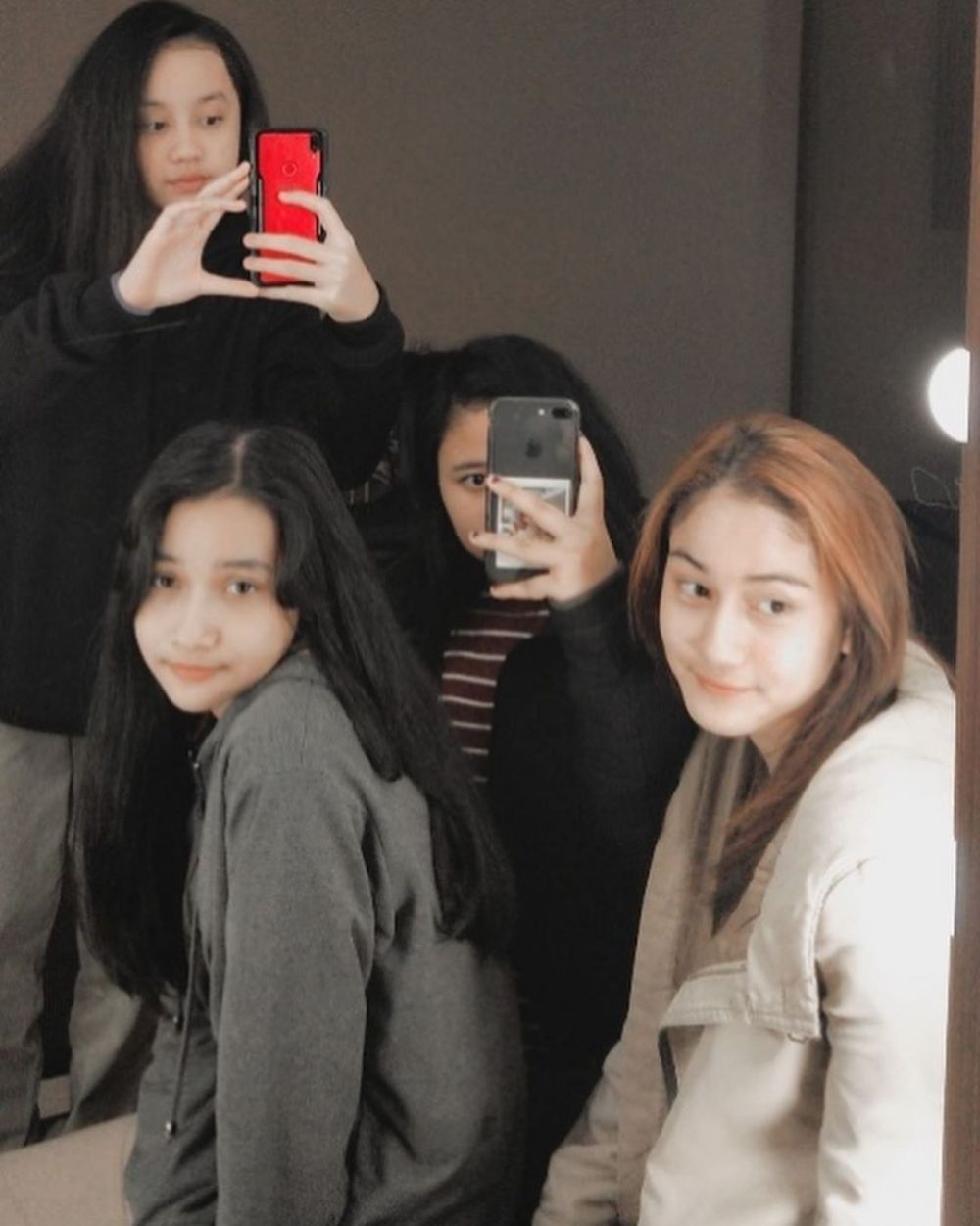 10 Potret kebersamaan artis cilik sinetron TOP di luar syuting