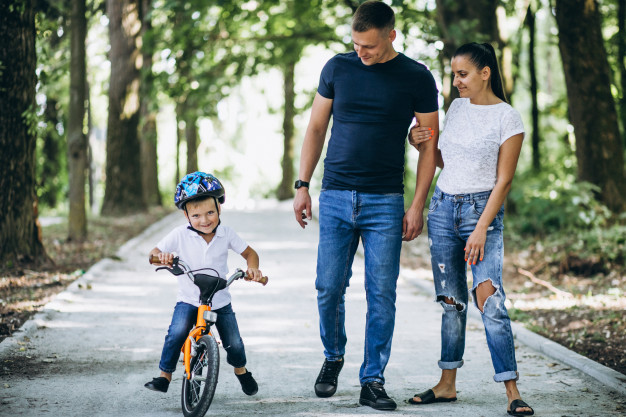 8 Manfaat bersepeda bagi perkembangan anak, sehat fisik dan mental