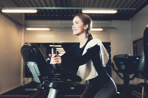 Ketahui mana yang lebih baik, sepeda statis vs sepeda biasa?