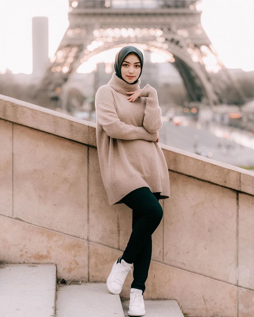 Nominasi Wanita Tercantik Ini 10 Outfit Hijab Stylish Citra Kira