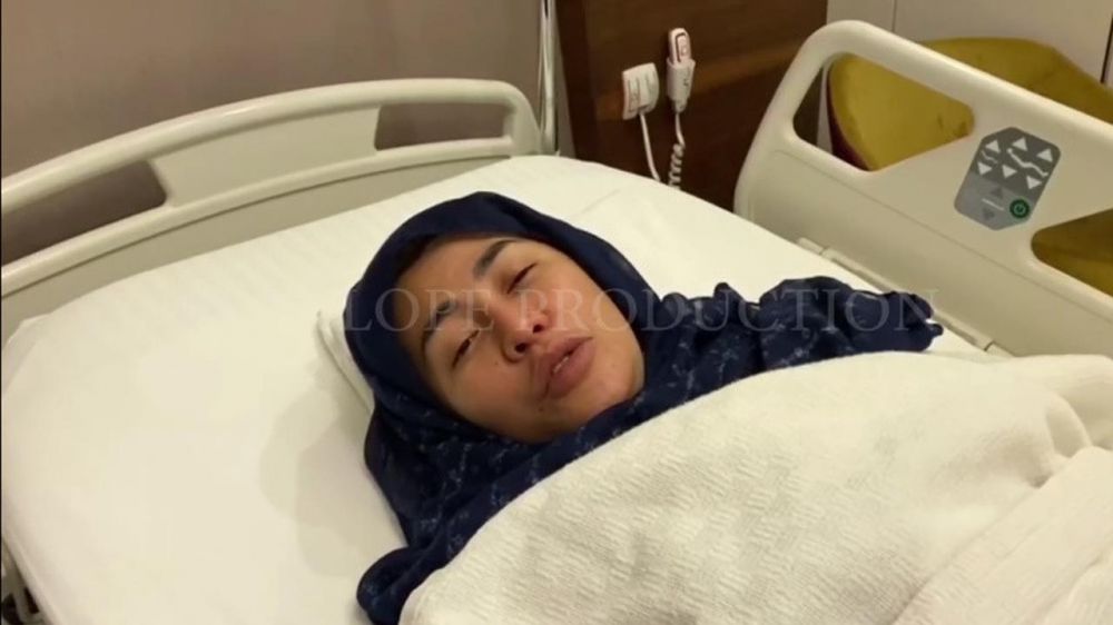 Terbaring sakit di Turki, ini 7 potret Cinta Penelope usai operasi