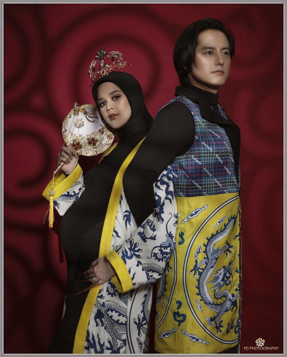 10 Potret maternity Cut Meyriska dan Roger bergaya oriental
