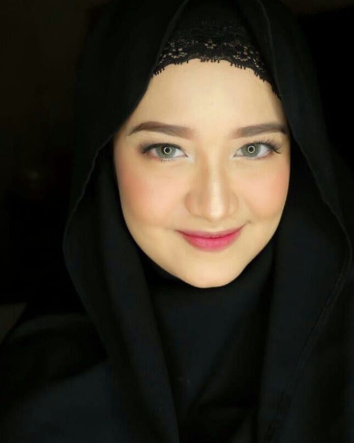 8 Pesona Hamimi Daulay, influencer sekaligus kakak Syakir Daulay