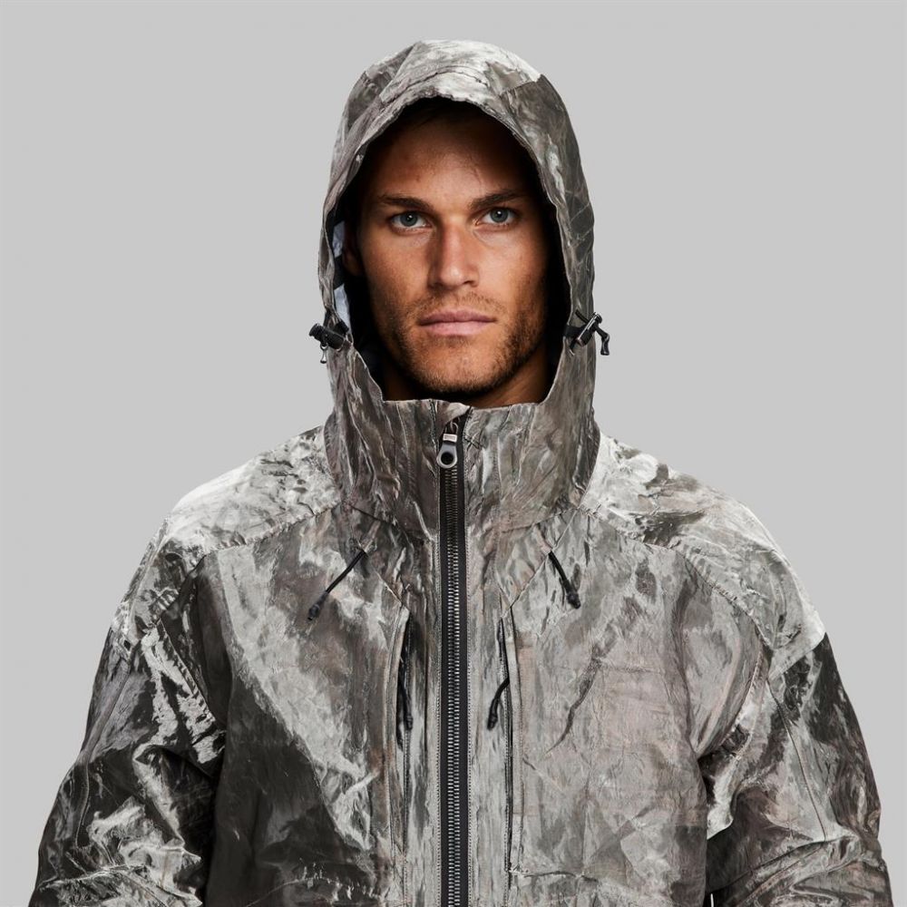 Jaket antivirus ini diklaim bisa bunuh Covid-19, bahannya dari tembaga