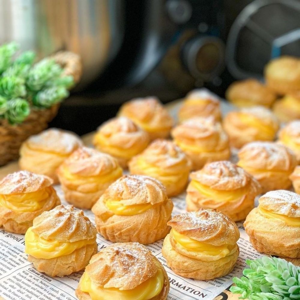 resep kue sus © 2020 brilio.net Instagram/@agustialidya88 ;  Instagram/@natashaskitchen