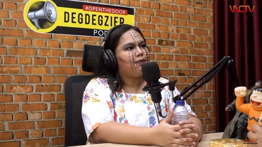 8 Potret Wendi Cagur parodi podcast Deddy Corbuzier, totalitas