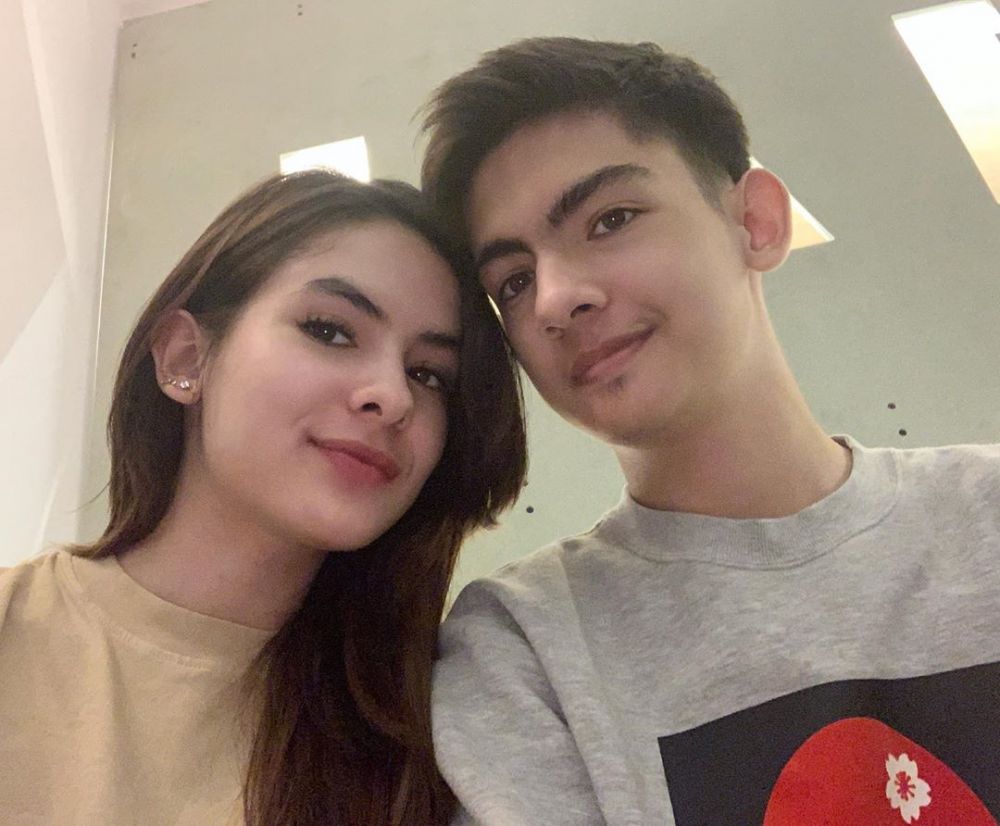 8 Potret mesra Steffi Zamora dan sang kakak, sering dikira pacaran