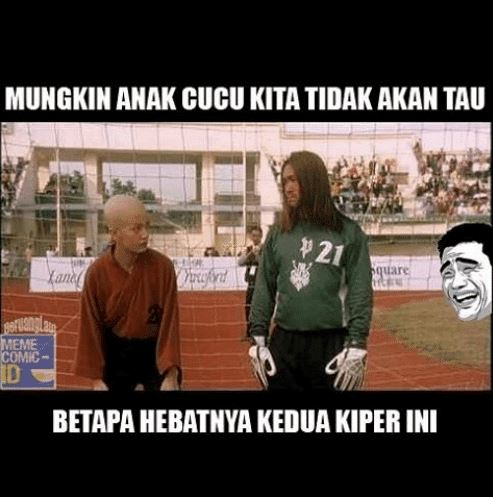 10 Meme lucu tentang kiper ini bikin ketawa sambil loncat