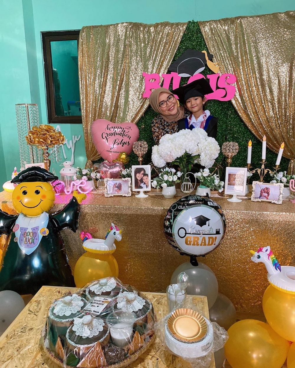 8 Momen wisuda Bilqis anak Ayu Ting Ting, dirayakan di rumah