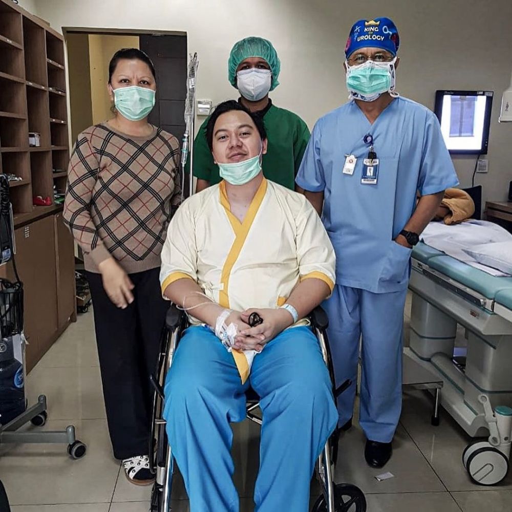 3 Cerita di balik operasi batu ginjal Chandra Liow, obesitas 115 kg