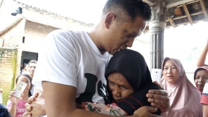 40 tahun terpisah, warga Belanda bertemu ibu kandung di Indonesia
