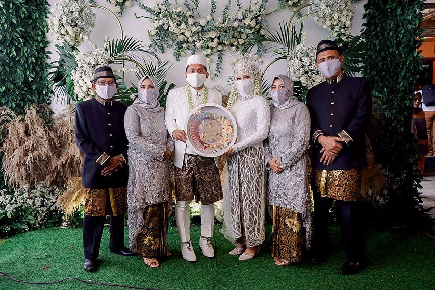 10 Momen pernikahan Andik Vermansyah & Silvia Anggun, sakral & syahdu