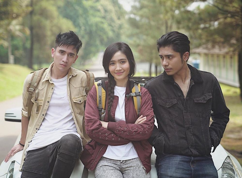 7 Potret persahabatan Verrel, Febby Rastanty & Riza Syah, kompak