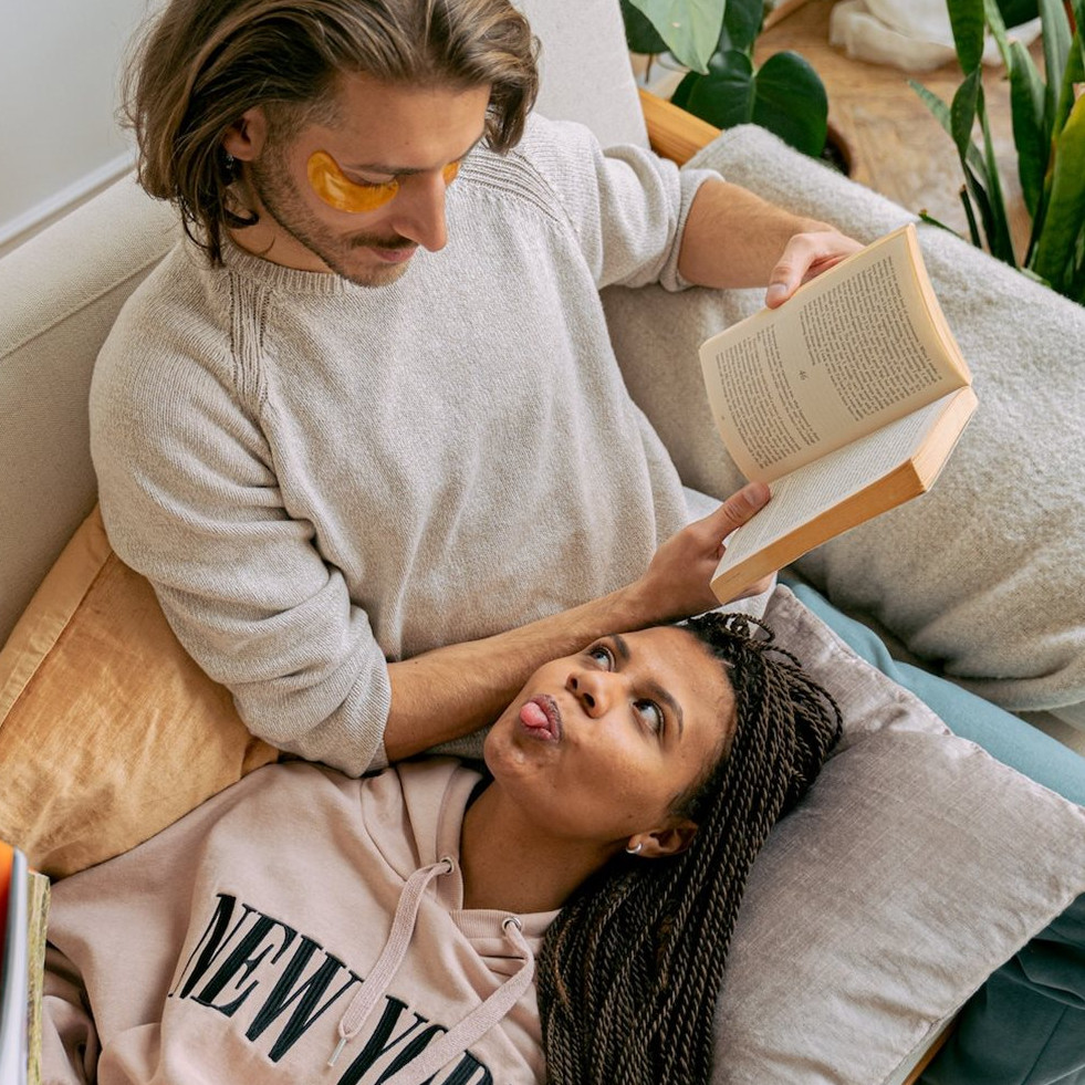 125 Kata-kata bijak tentang perjuangan cinta, romantis, penuh makna, dan menyentuh hati