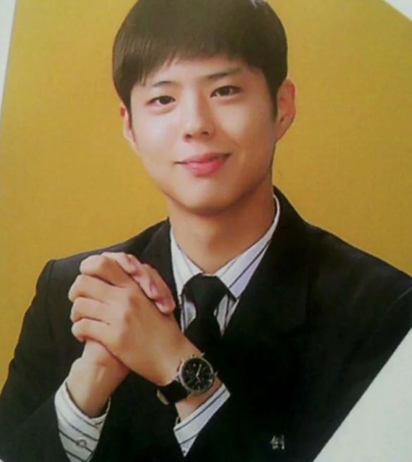 Akan Wamil, ini 10 transformasi Park Bo-gum dari kecil hingga kini