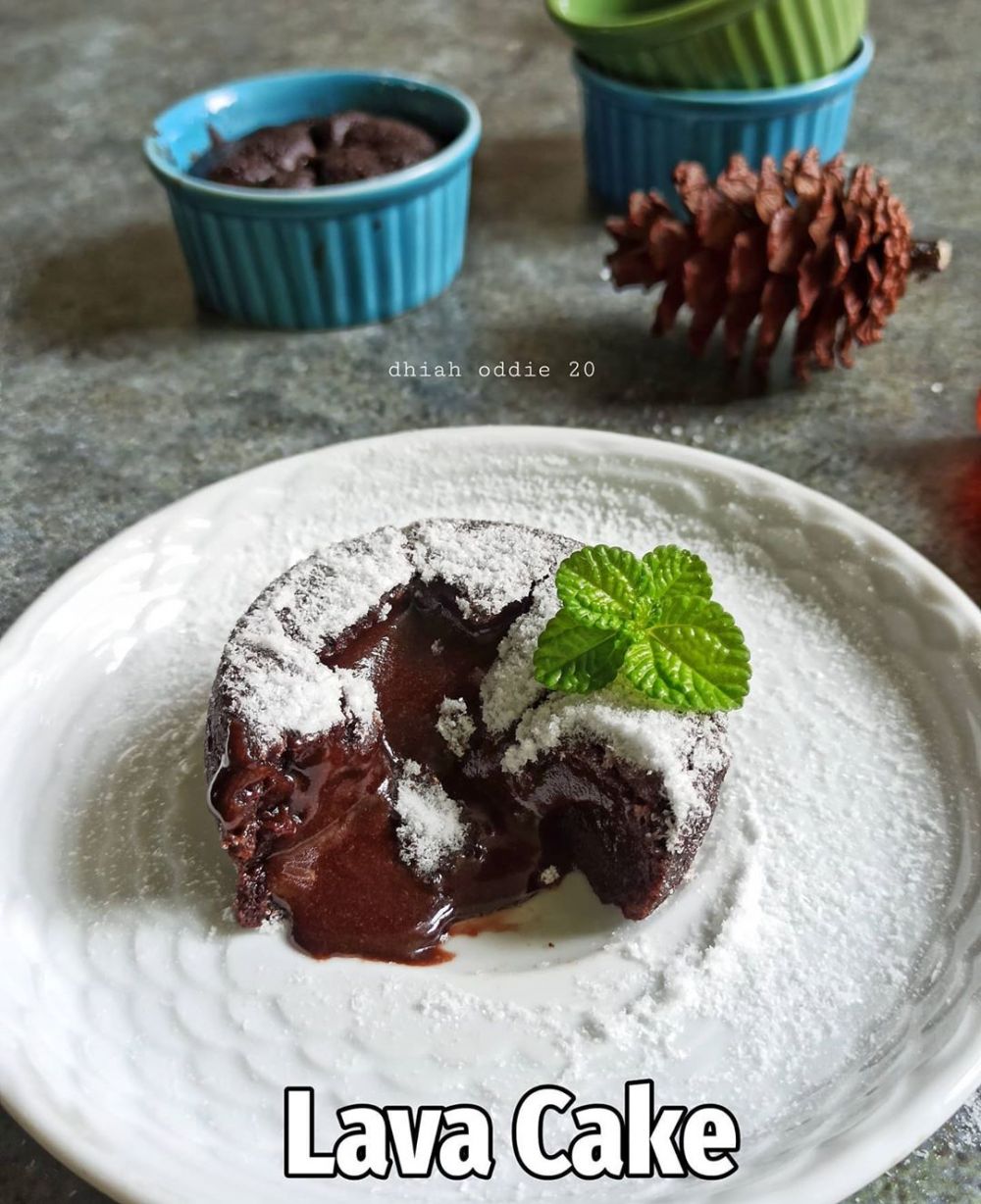 10 Resep lava cake lumer lezat, lembut, mudah dan anti gagal