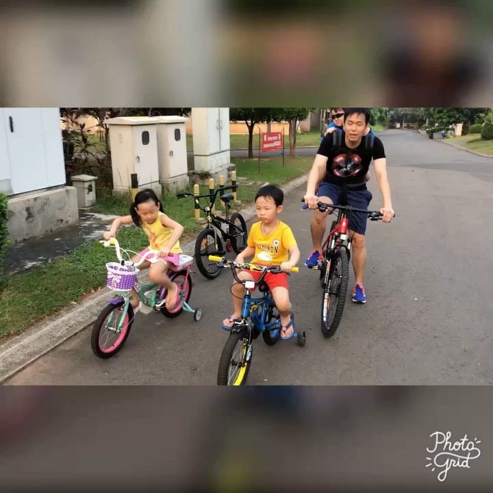 5 Momen Hendra Setiawan bersepeda bareng anak-anaknya, seru abis