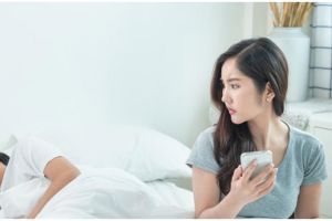 Kisah istri pergoki suaminya selingkuh 10 tahun lewat Facebook