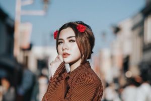 10 Potret terbaru Vicky Shu setelah diet, berat badan turun 18 kg