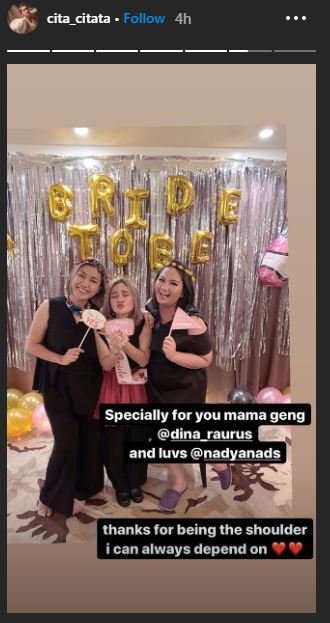 Kenang momen bridal shower, unggahan Cita Citata bikin ikut sedih