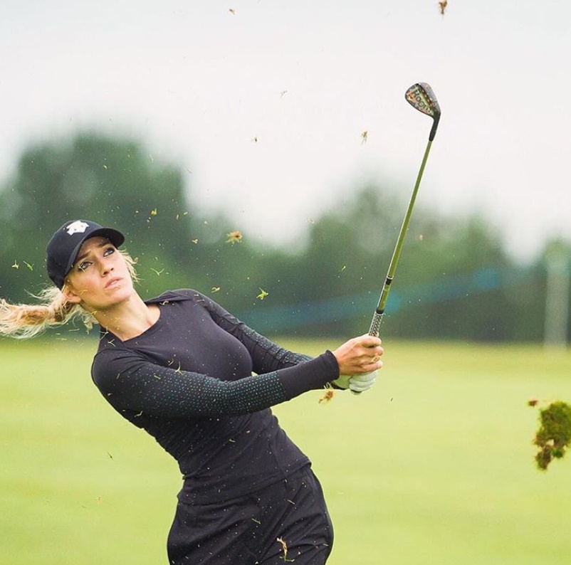 Cewek ini hingga dewasa santap makanan bayi, 10 potretnya body goals