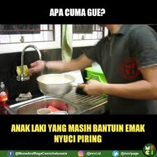 10 Meme cowok cuci piring ini bikin senyum jahat