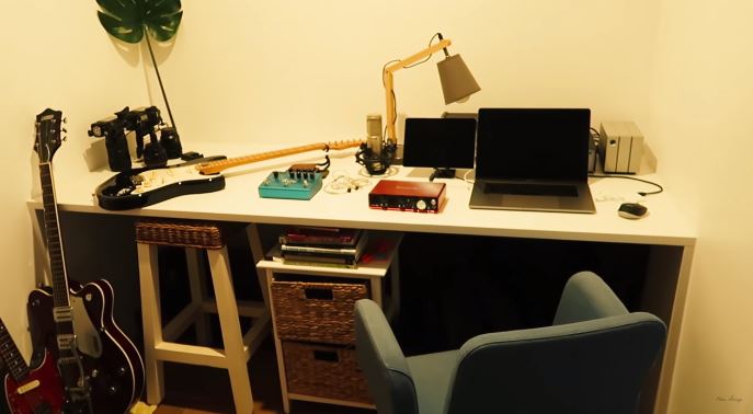 10 Potret apartemen Acha Sinaga di Australia, simpel dan minimalis