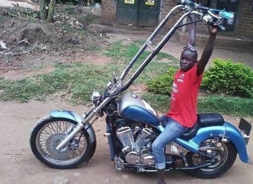 10 Benda nyeleneh dipasang pengendara ini bikin tepuk jidat