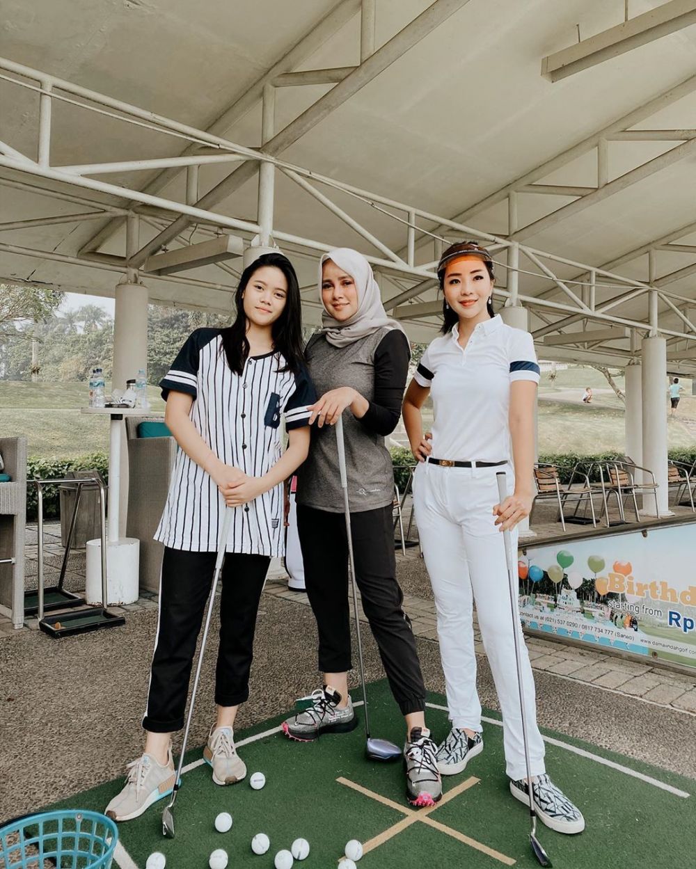 Tak banyak yang tahu, ini 5 hobi Olla Ramlan yang boyish abis