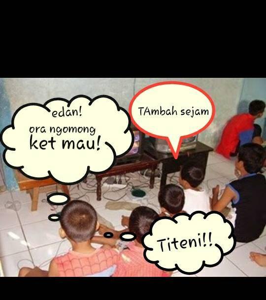 10 Meme kenangan di rental PS, bikin kangen masa kecil