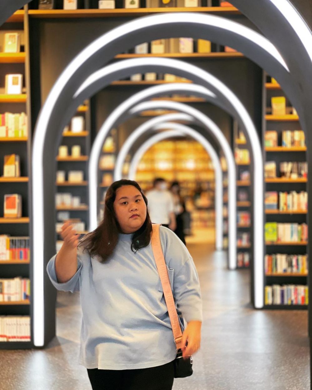 Ingat Nanda Putri yang dinikahi pria Korea? Ini 8 potret terbarunya